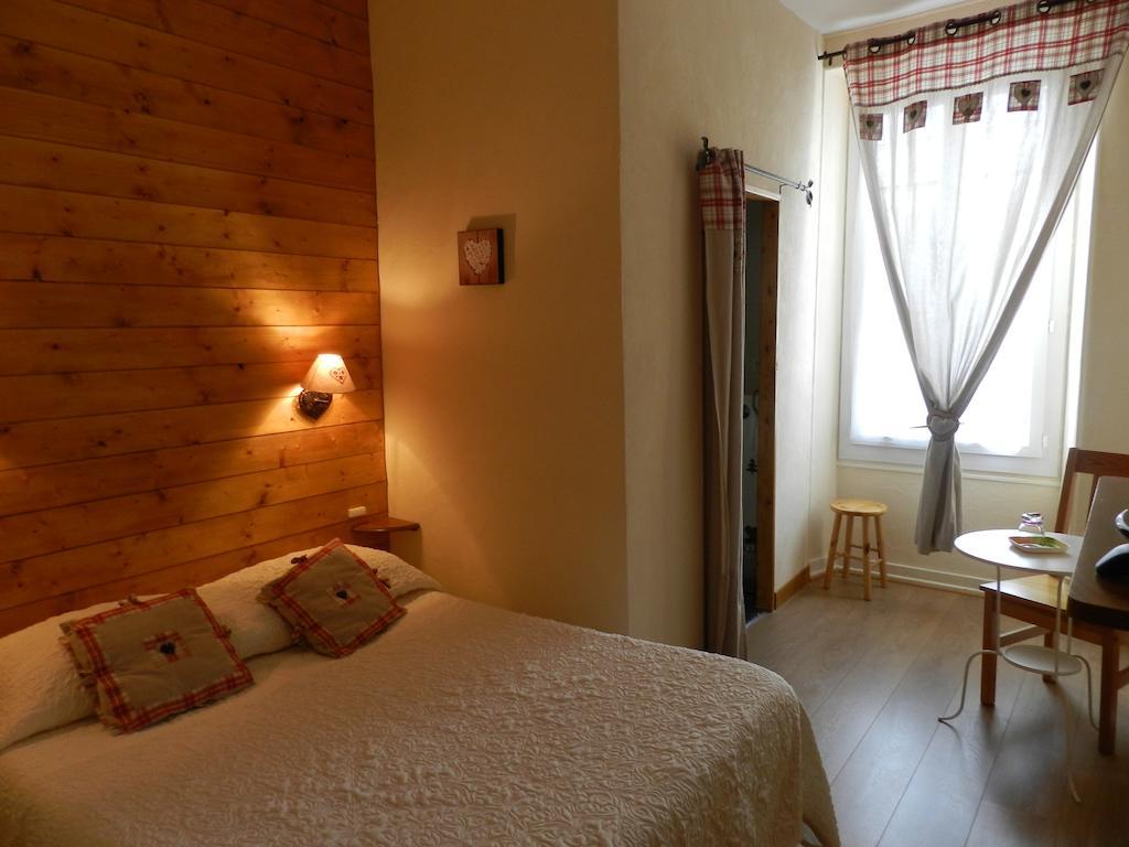 סלאנש Hotel Du Mont Blanc חדר תמונה